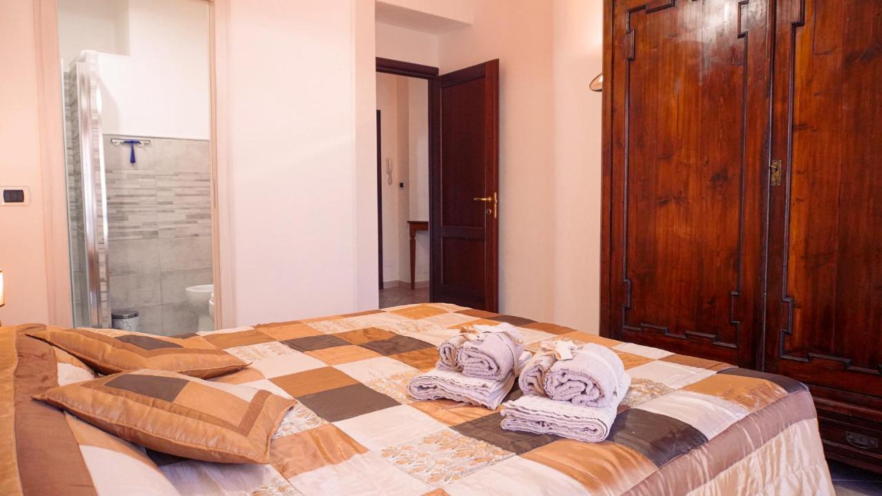Pm 12 Via Achille Grandi Guest House 阿尔盖罗 外观 照片