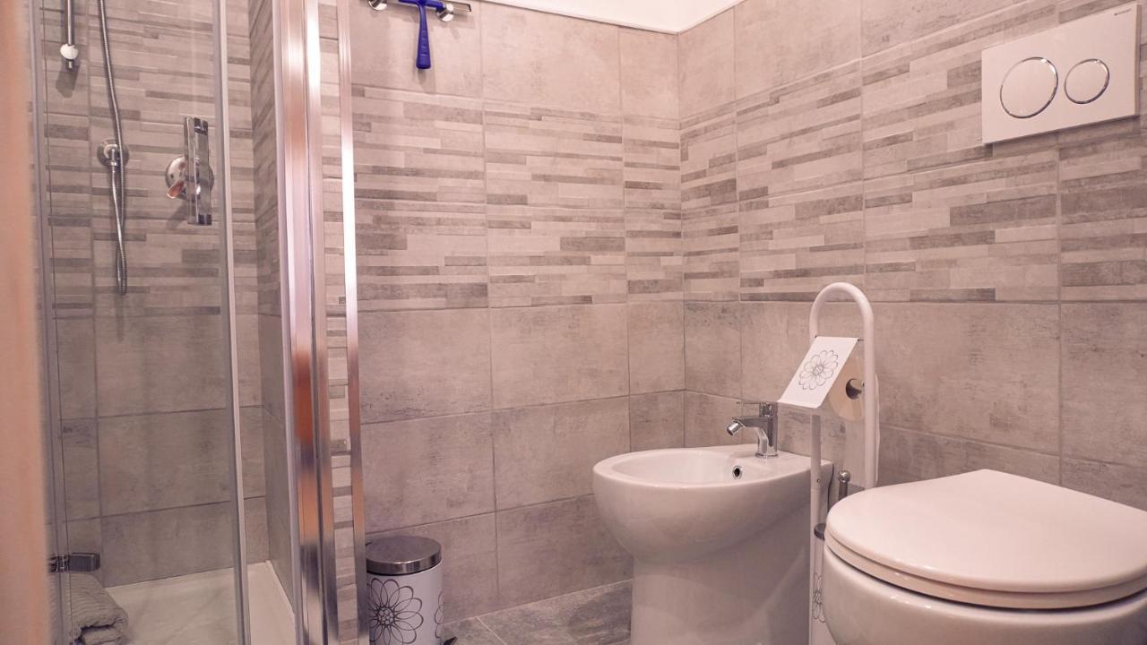 Pm 12 Via Achille Grandi Guest House 阿尔盖罗 外观 照片