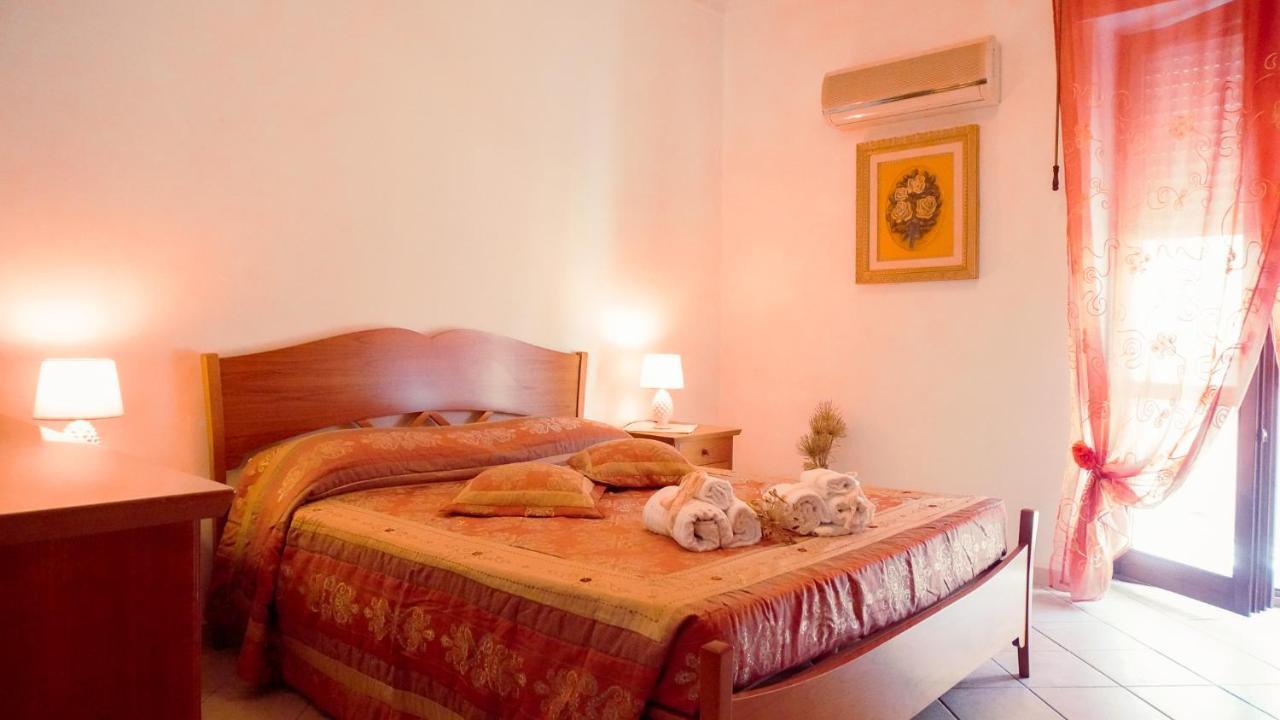 Pm 12 Via Achille Grandi Guest House 阿尔盖罗 外观 照片