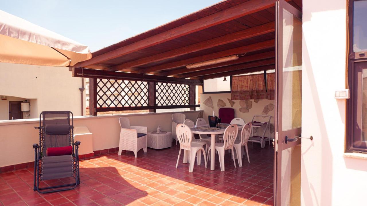 Pm 12 Via Achille Grandi Guest House 阿尔盖罗 外观 照片