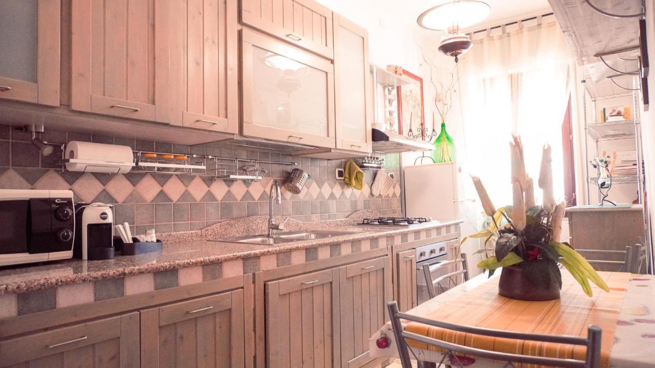 Pm 12 Via Achille Grandi Guest House 阿尔盖罗 外观 照片